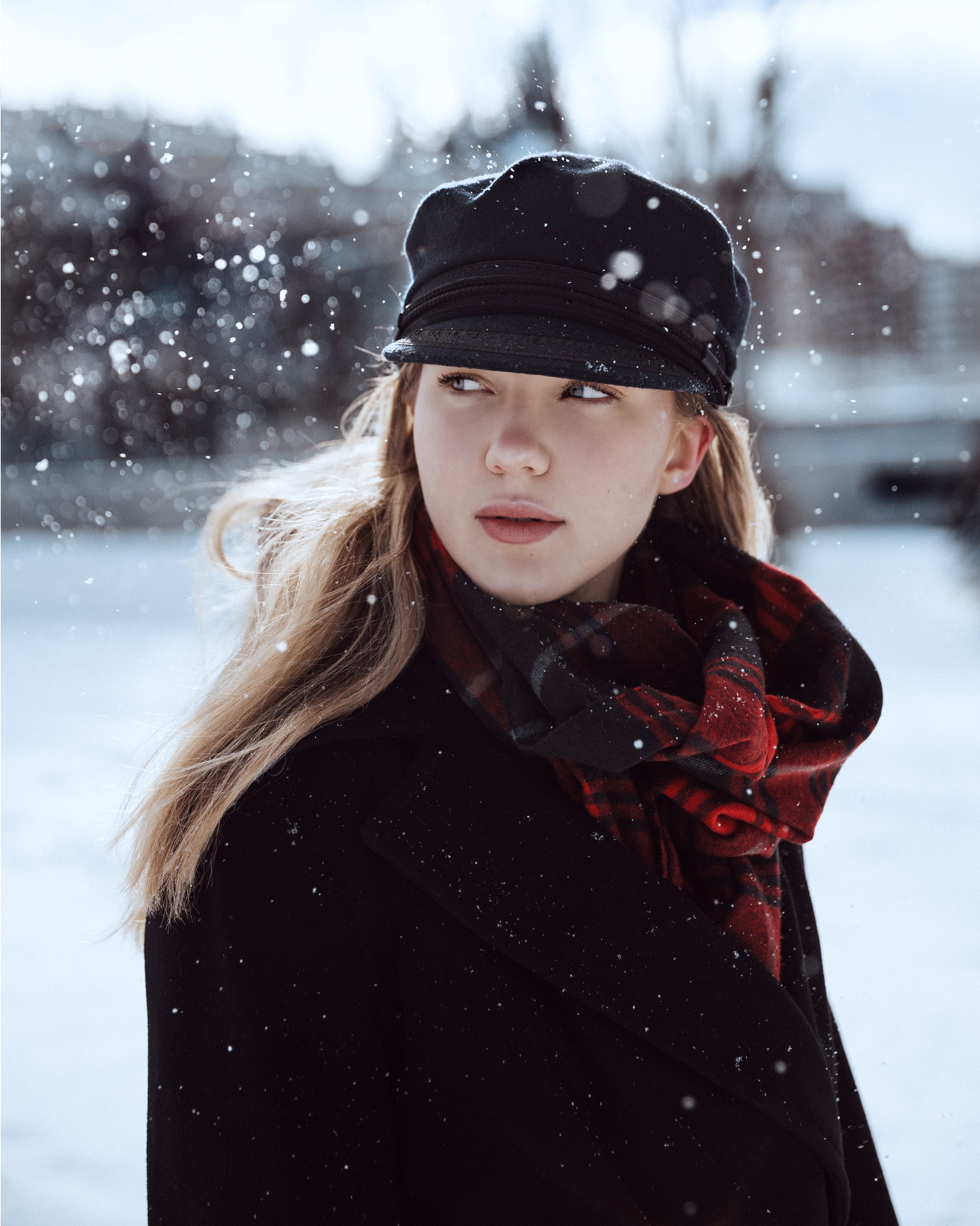 woman-portrait-snowy-winter-day